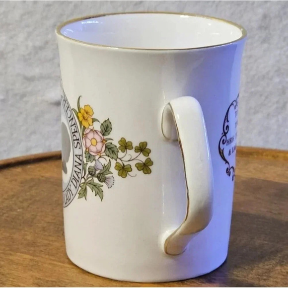 Vtg 1981 Royal Mug Prince of Wales & Lady Diana Spencer Elizabethan Bone China - Picture 7 of 11